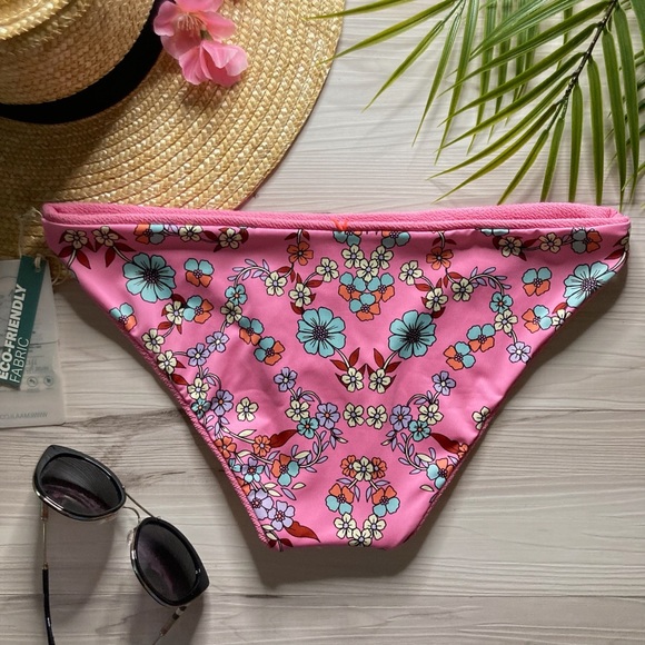 Maaji 𑁍 Flirt Reversible Bikini Bottom - Picture 4 of 7